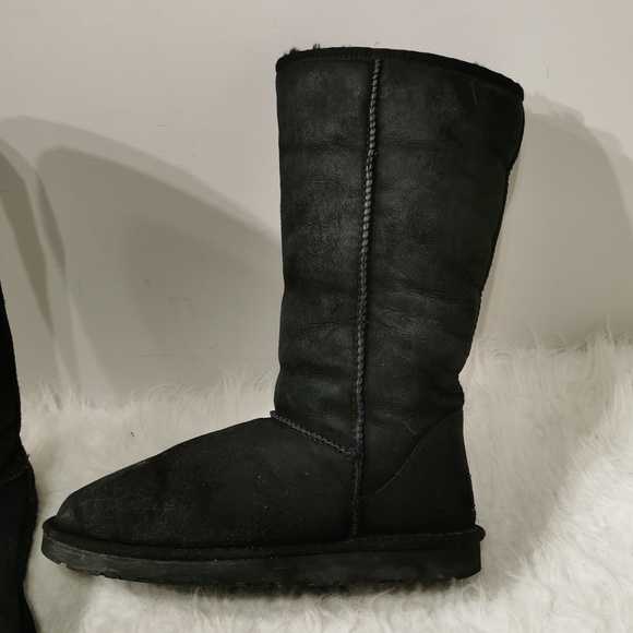 UGG boots - Picture 4 of 8